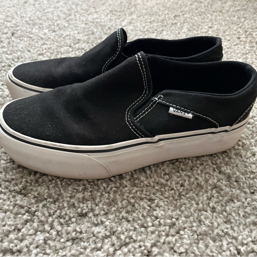 black platform vans